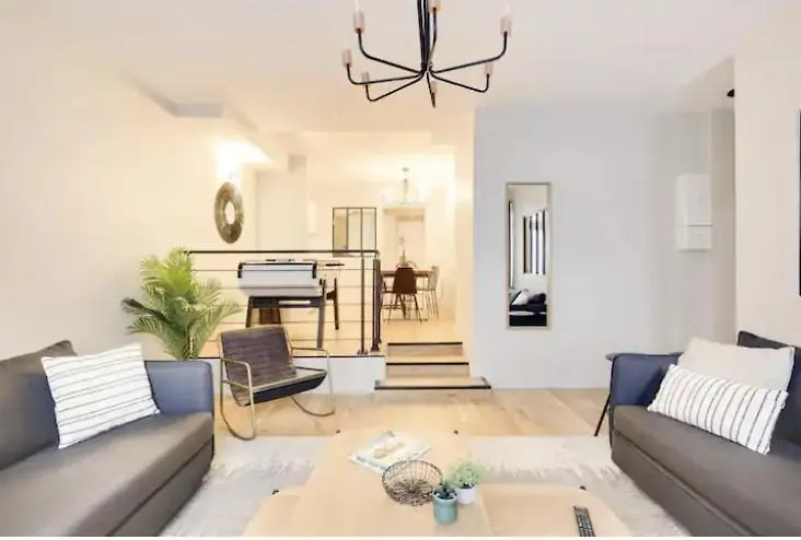 Enchanting Parisian Apartment Paris